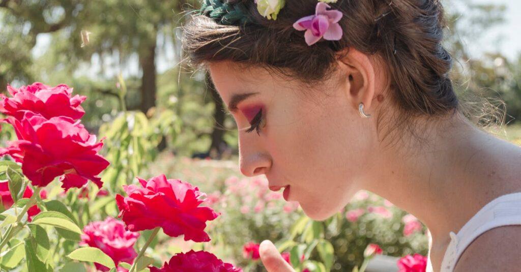 découvrez l'élégance naturelle des couronnes de fleurs, parfaites pour des occasions spéciales ou pour ajouter une touche bohème à votre style quotidien. explorez notre collection artisanale et trouvez la couronne qui vous fera briller.