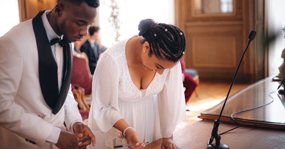découvrez comment organiser un mariage mémorable sans exploser votre budget. nos conseils pour une cérémonie élégante et abordable, des astuces pour économiser sur chaque détail, et des idées créatives pour réaliser le mariage de vos rêves en toute simplicité.