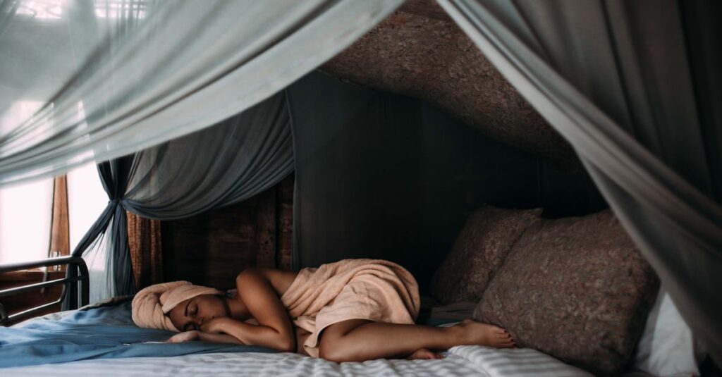 découvrez l'importance du sommeil pour votre santé et votre bien-être. apprenez des conseils pour améliorer la qualité de votre sommeil, des techniques de relaxation et les bienfaits d'une bonne hygiène de sommeil.
