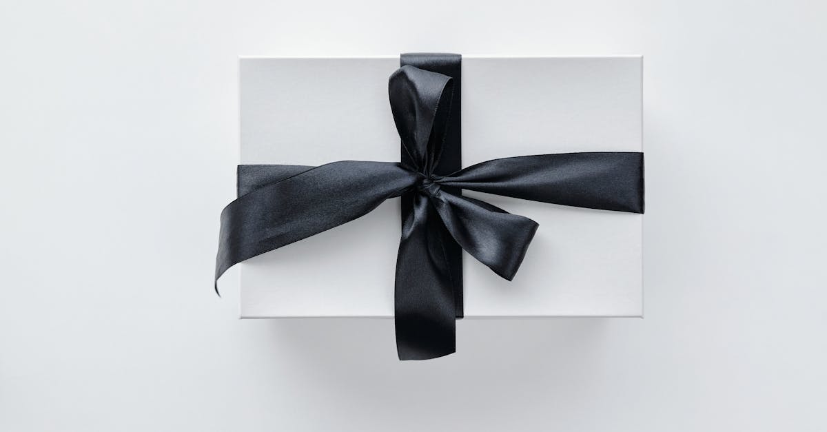 découvrez l'événement magique d'un mariage surprise, où l'amour se dévoile de manière inattendue. plongez dans l'émotion d'une célébration secrète, pleine de joie et de surprises, pour une journée inoubliable que les invités n'oublieront jamais.