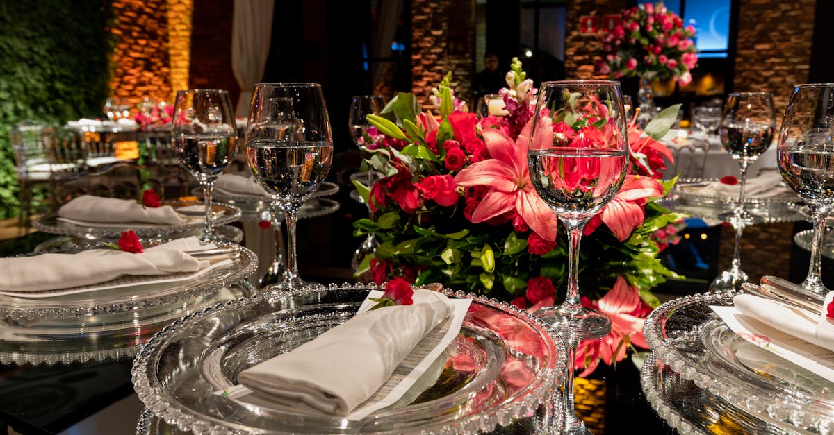 découvrez des idées créatives et inspirantes pour nommer les tables de votre mariage. trouvez le style parfait pour refléter votre histoire d'amour et impressionner vos invités avec des noms originaux et significatifs.