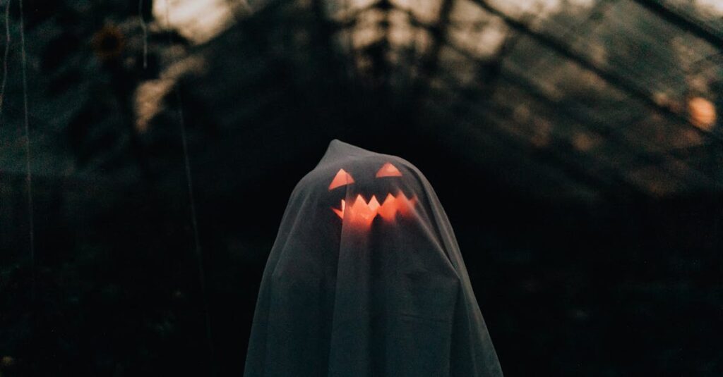 découvrez des idées de décoration pour halloween : citrouilles, guirlandes effrayantes, accessoires de table et inspirations diy pour une ambiance terrifiante.