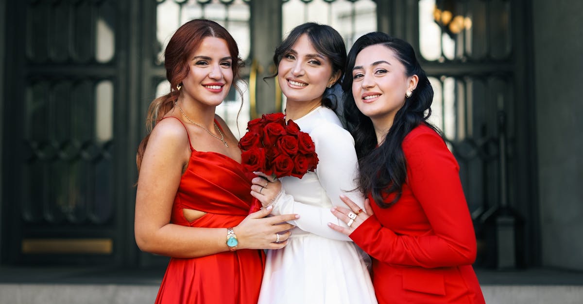 découvrez notre collection envoûtante de robes rouges, alliant élégance et audace. parfaites pour toutes les occasions, ces robes sont conçues pour vous faire briller. inspirez-vous des dernières tendances et trouvez la robe rouge idéale qui saura mettre en valeur votre silhouette.