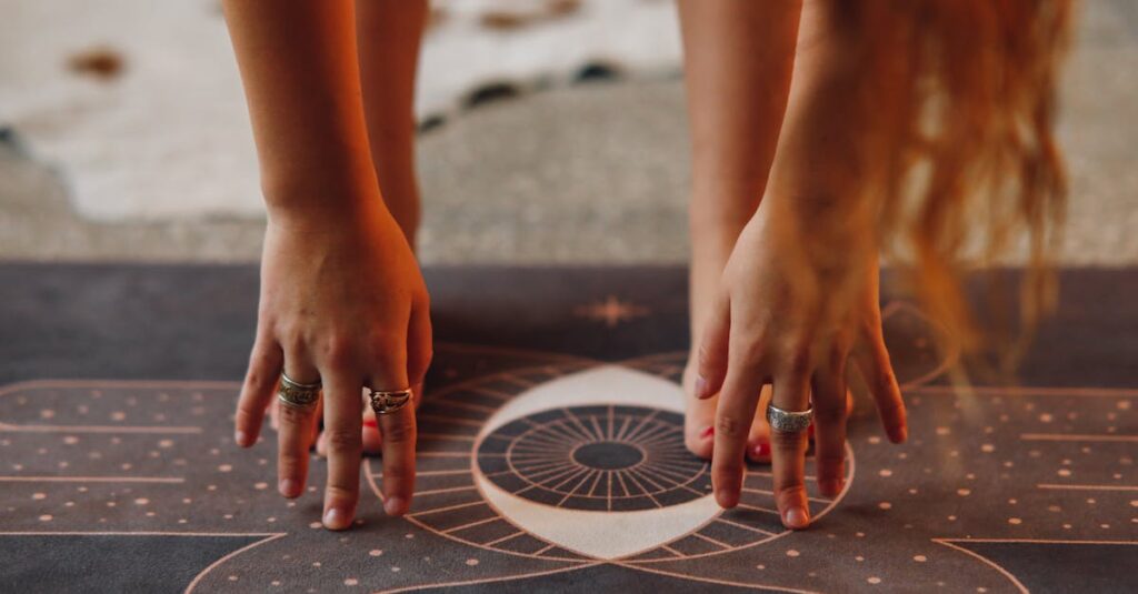 découvrez la signification et les différentes formes du rituel symbolique à travers l’histoire et les cultures. explorez comment ces pratiques enrichissent la vie spirituelle, sociale et personnelle.