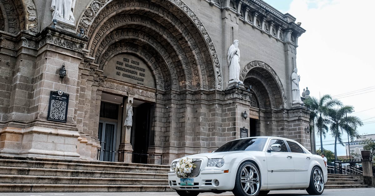 découvrez des idées originales et élégantes pour décorer votre voiture de mariage. inspirez-vous de nos conseils pour une décoration de voiture de mariage inoubliable et personnalisée.