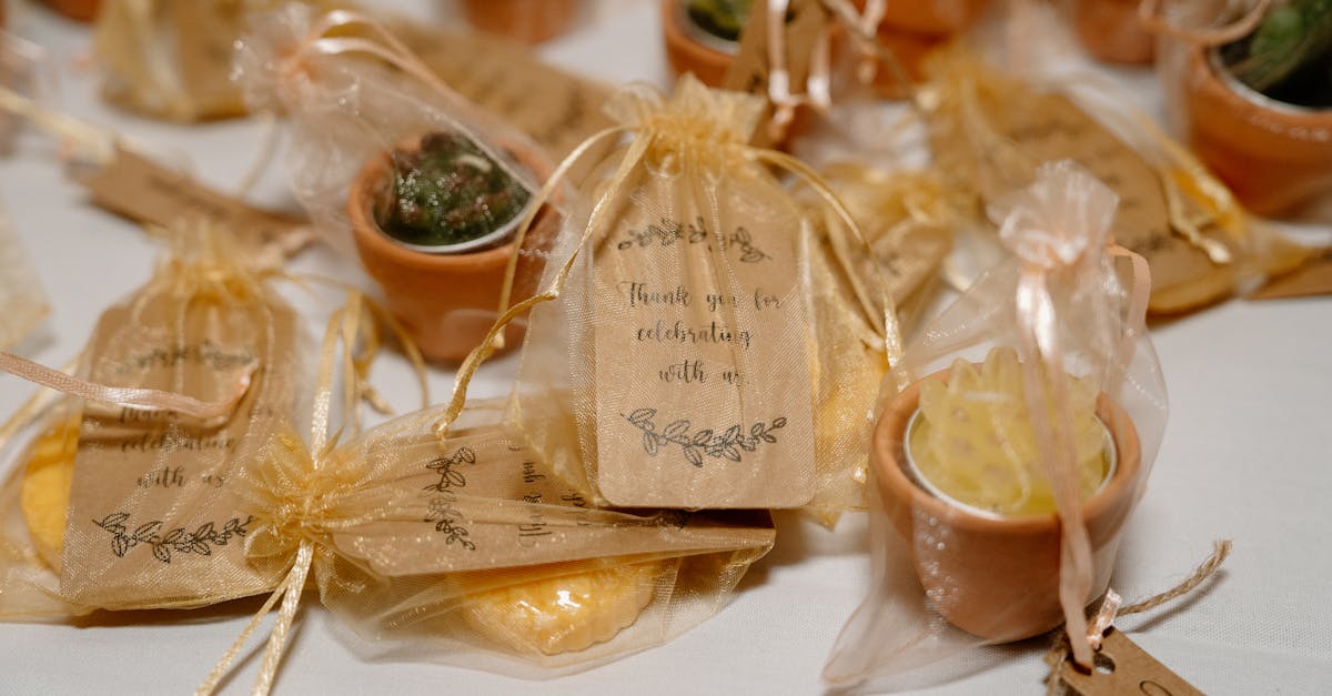 découvrez des idées uniques et élégantes de cadeaux pour invités de mariage : inspirations, conseils pratiques et sélections originales pour remercier vos convives et marquer leur esprit le jour j.