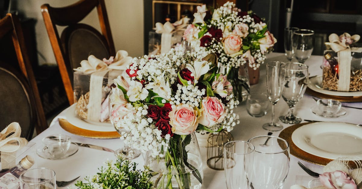 découvrez des idées de cadeaux de mariage uniques et raffinés pour la mariée et ses proches. trouvez l’inspiration parfaite pour célébrer ce jour exceptionnel avec des présents mémorables !