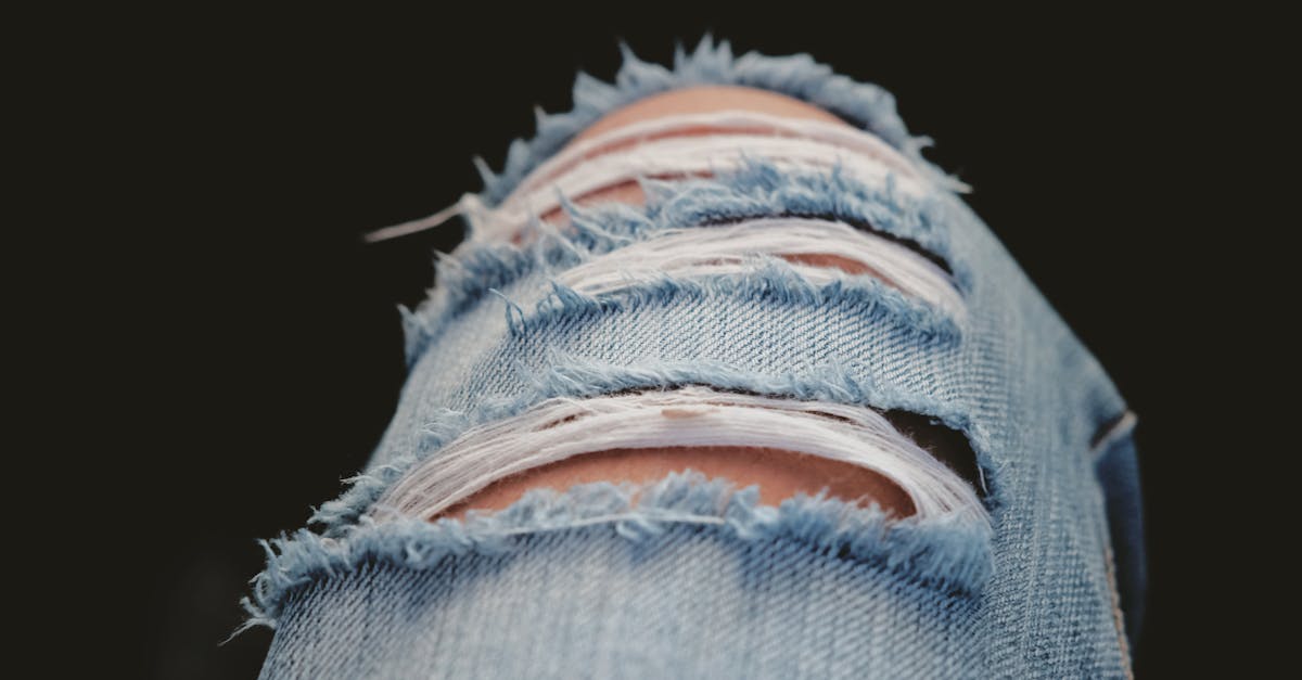 découvrez notre collection de jeans tendance pour hommes et femmes : coupes variées, couleurs modernes et confort garanti. trouvez le jean parfait pour chaque style et toutes les occasions !