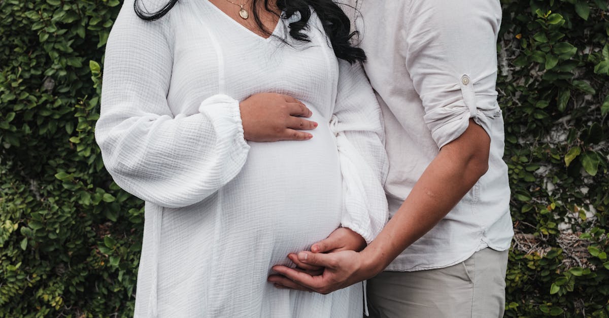 découvrez ce qu’est le déni de grossesse : causes, symptômes, conséquences pour la mère et le bébé, et conseils pour mieux comprendre ce phénomène rare mais surprenant.