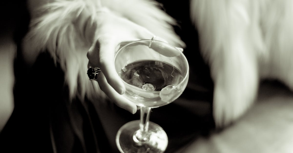 découvrez des idées originales et tendances pour organiser un cocktail de mariage inoubliable : recettes, décoration, conseils d'experts et ambiance festive pour ravir vos invités.