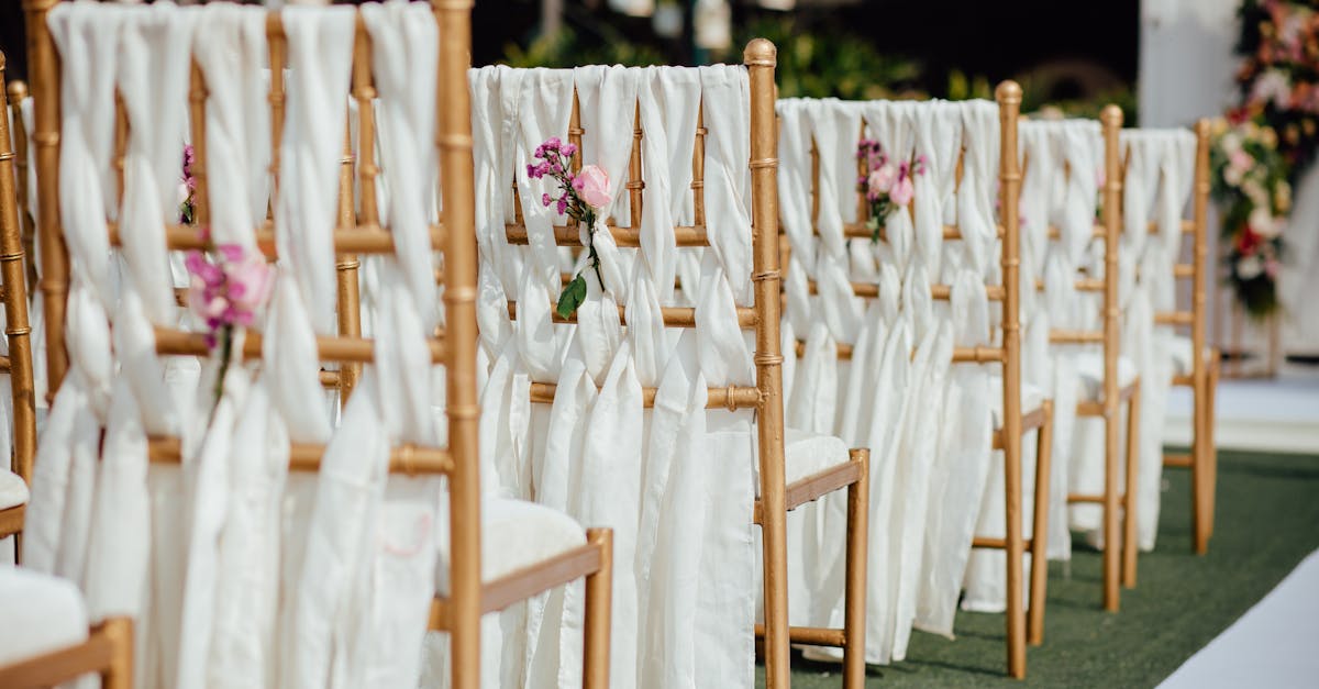 découvrez nos conseils et astuces pour organiser un mariage parfait : idées de décoration, choix de lieu, gestion du budget et recommandations de prestataires pour un wedding planning sans stress.