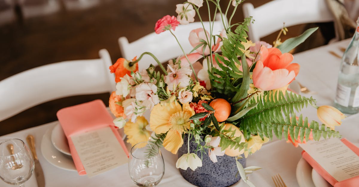 découvrez nos meilleures options de tables pour mariage : idées de décoration, styles variés et conseils pour créer une ambiance élégante et mémorable lors de votre réception.