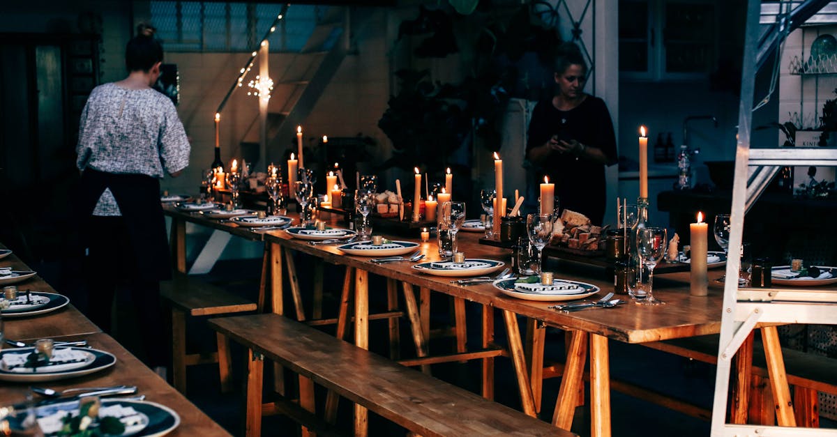 découvrez les meilleures options de tables pour mariage : styles, décorations et conseils pour sublimer votre réception et émerveiller vos invités.