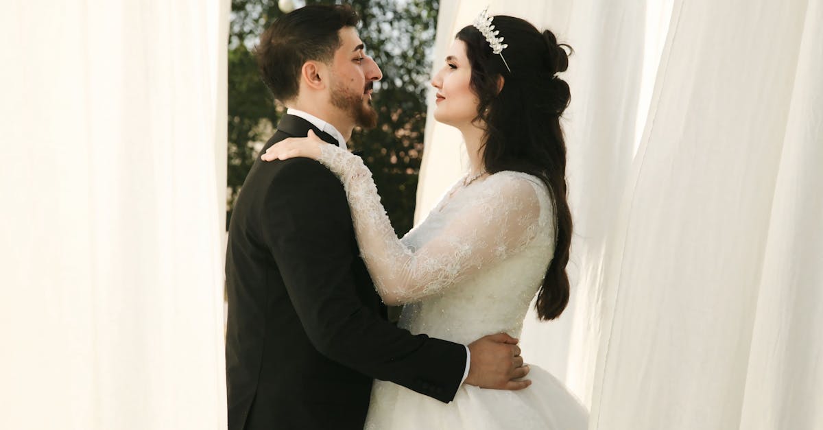 découvrez les meilleurs prestataires de mariage pour organiser le jour de vos rêves : traiteurs, fleuristes, photographes, lieux de réception et plus. trouvez facilement tous les services nécessaires pour un mariage parfait.