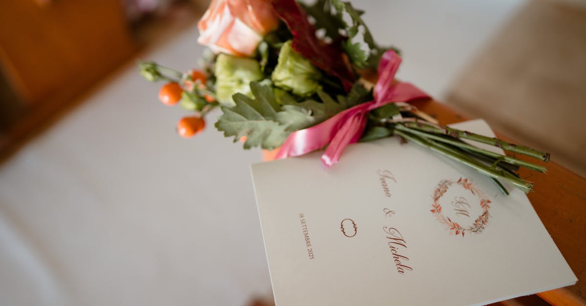 découvrez des idées de décoration automnale pour votre mariage, alliant couleurs chaudes et éléments naturels pour une ambiance chaleureuse et romantique.