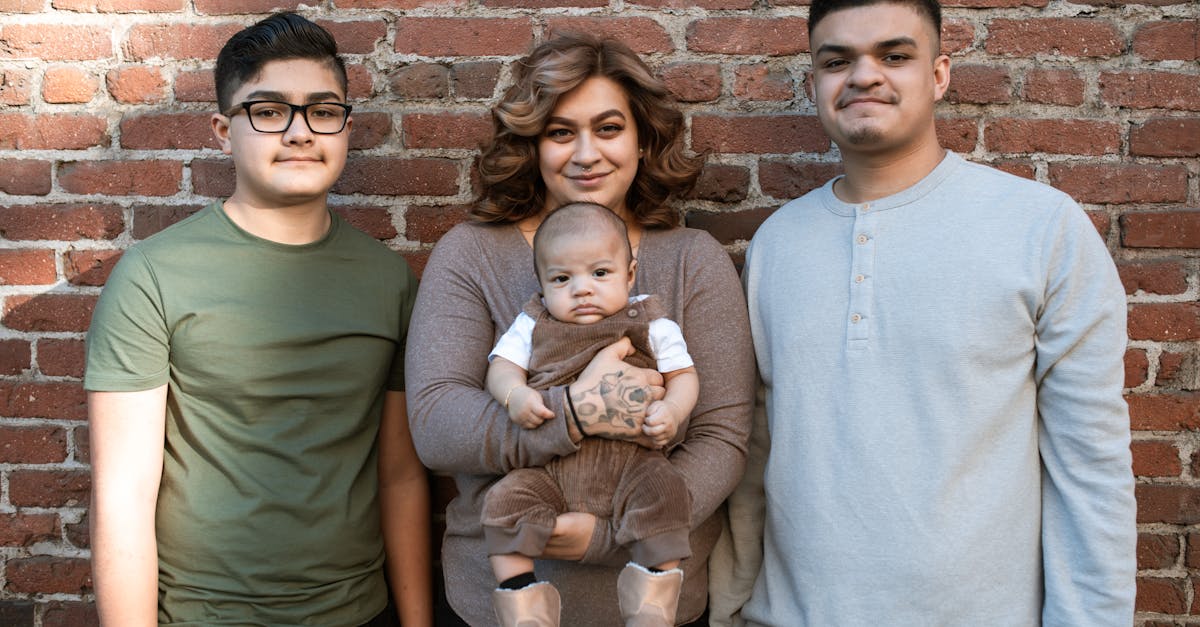 découvrez notre sélection de modèles de voiles de lit pour bébé, alliant sécurité et confort pour un cocon douillet.