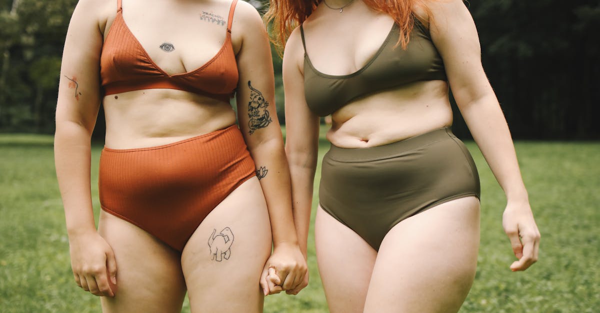 découvrez des conseils efficaces et des solutions naturelles pour réduire la cellulite et améliorer l'apparence de votre peau.