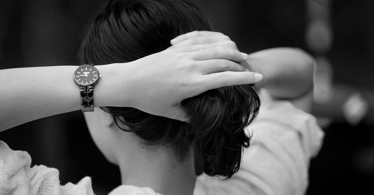 découvrez nos idées et conseils pour réaliser un chignon élégant, facile et tendance, adapté à toutes occasions : mariage, soirée ou au quotidien. inspirations et tutoriels à portée de main !