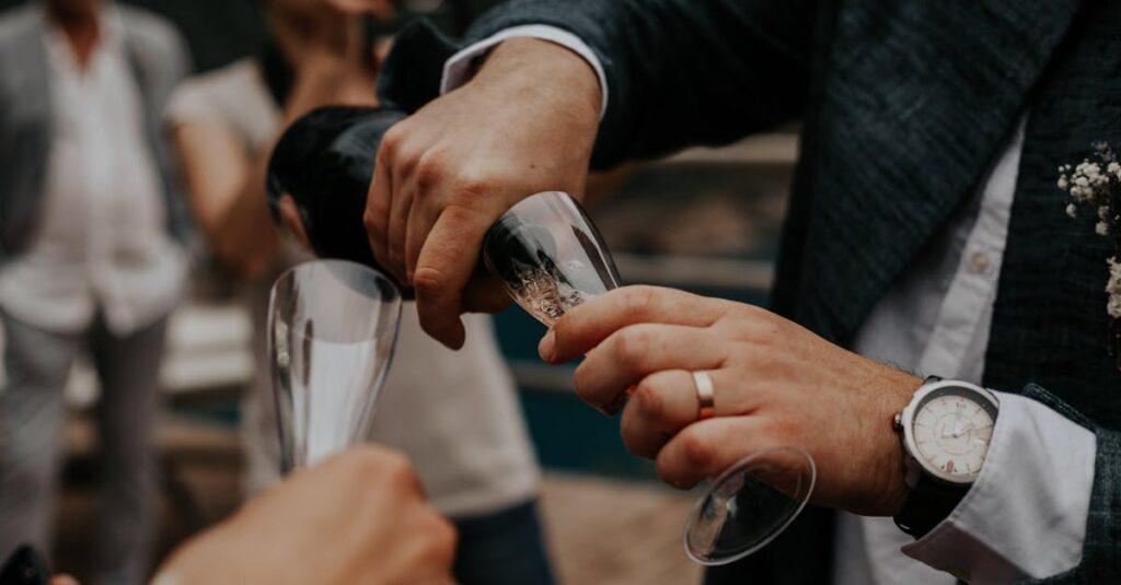 Des témoignages sur les invités éméchés lors de votre mariage découvrez comment gérer les invités alcoolisés lors d'un mariage pour assurer une célébration réussie et mémorable en toute sérénité.