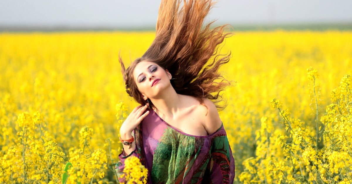 découvrez les dernières tendances en matière de coiffure, des idées de styles pour tous les types de cheveux, ainsi que des conseils pour entretenir et sublimer votre hairstyle au quotidien.