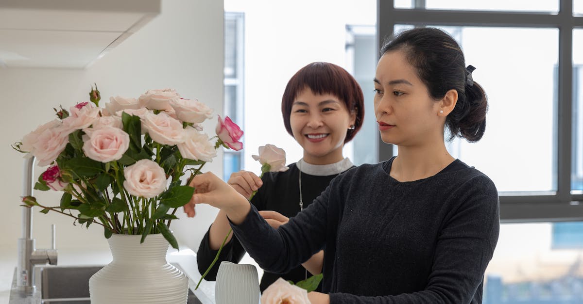 découvrez notre vase en papier-mâché, une création artisanale écologique et décorative qui apporte une touche unique et naturelle à votre intérieur.