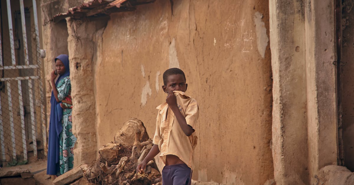 découvrez comment les perceptions sociales influencent les interactions et les comportements au sein de la société.