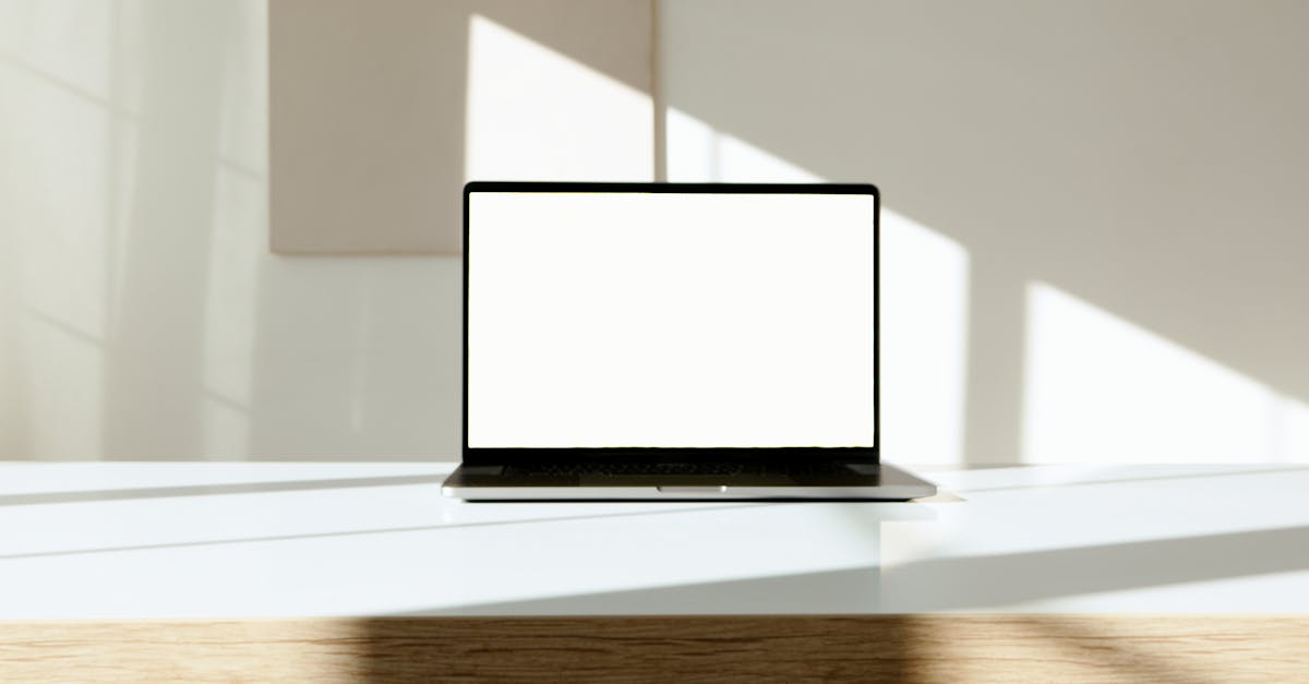 découvrez notre sélection de tables et plans adaptés à tous vos besoins, alliant style et fonctionnalité pour votre intérieur ou extérieur.