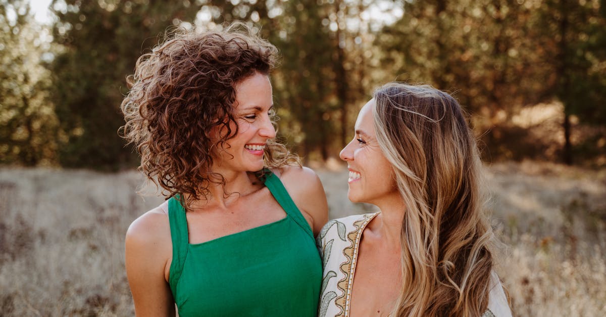 découvrez notre magnifique robe verte, élégante et parfaite pour toutes les occasions. style, confort et qualité réunis pour vous sublimer.